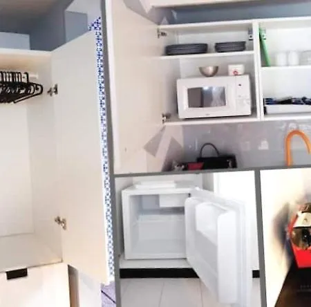 Gardenhouse Bordering Amsterdam - Patio Prima! * Badhoevedorp